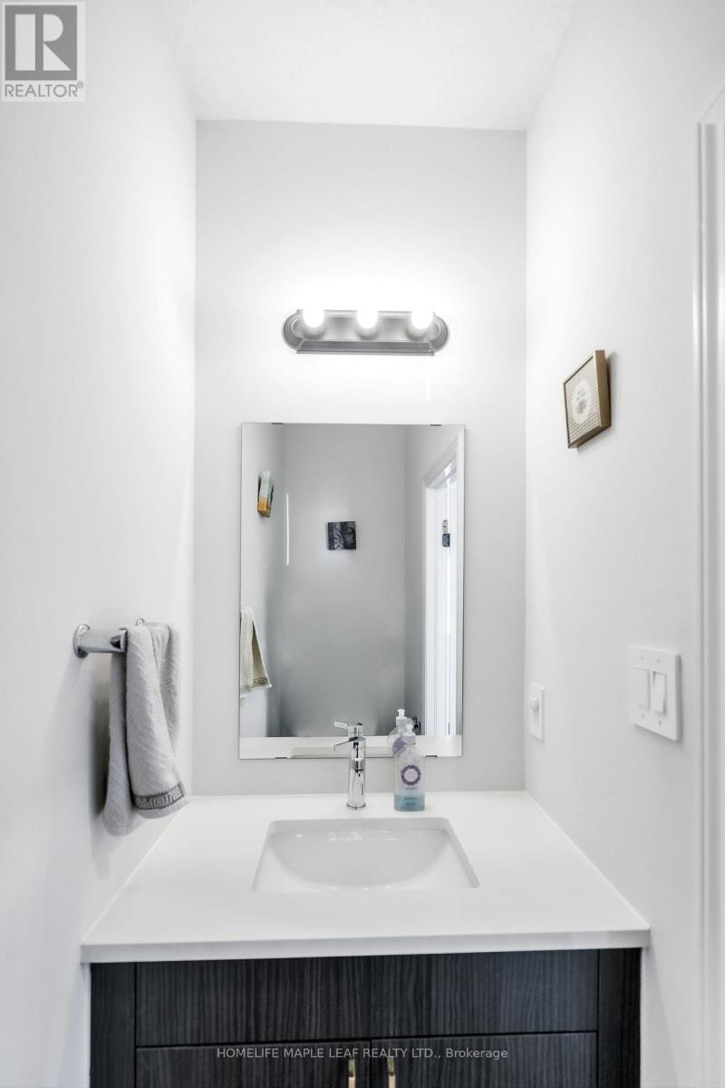 Photo 12 of 29 for 223 Byers Street