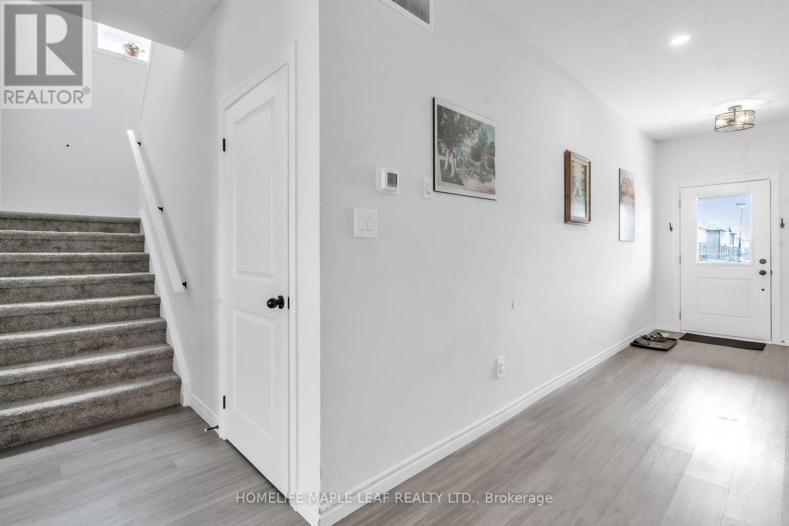 Photo 13 of 29 for 223 Byers Street