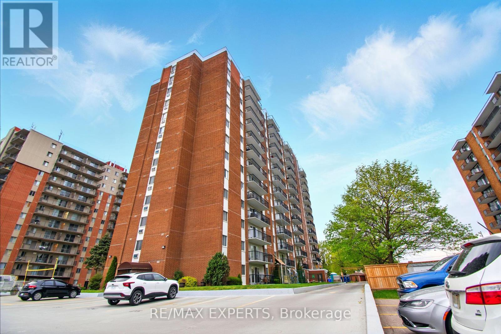 Property at 410 - 8591 RIVERSIDE DRIVE E image 1