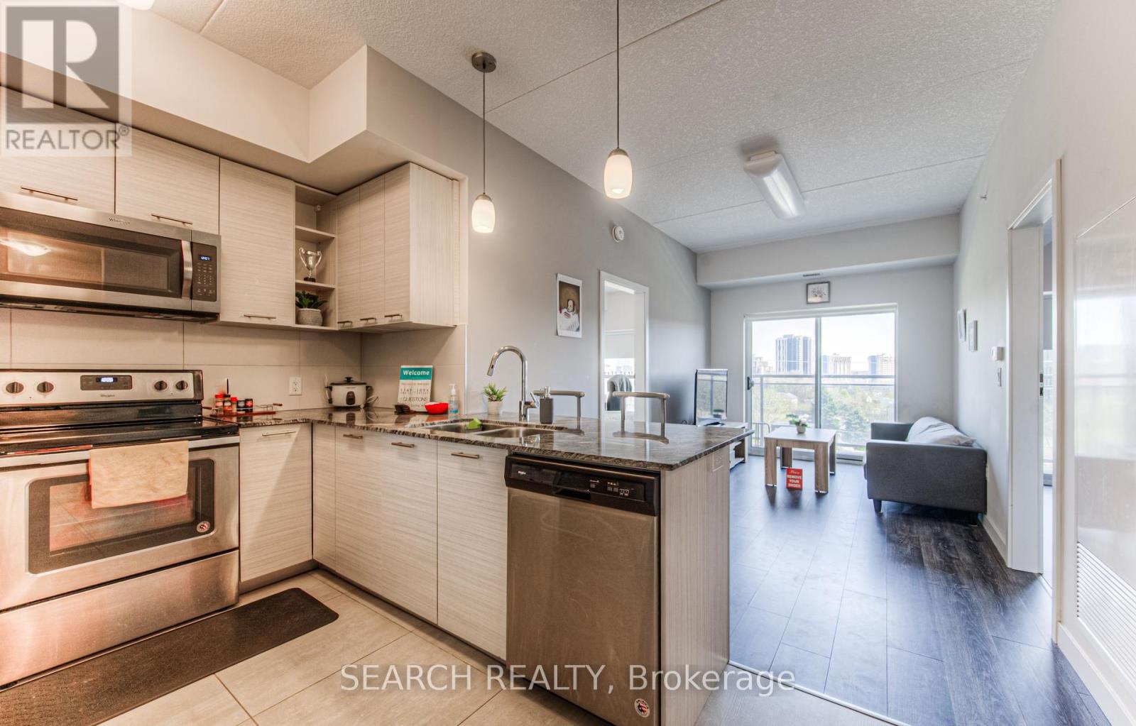 523 - 251 Hemlock Street, Waterloo, Ontario  N2L 0H2 - Photo 6 - X12115265
