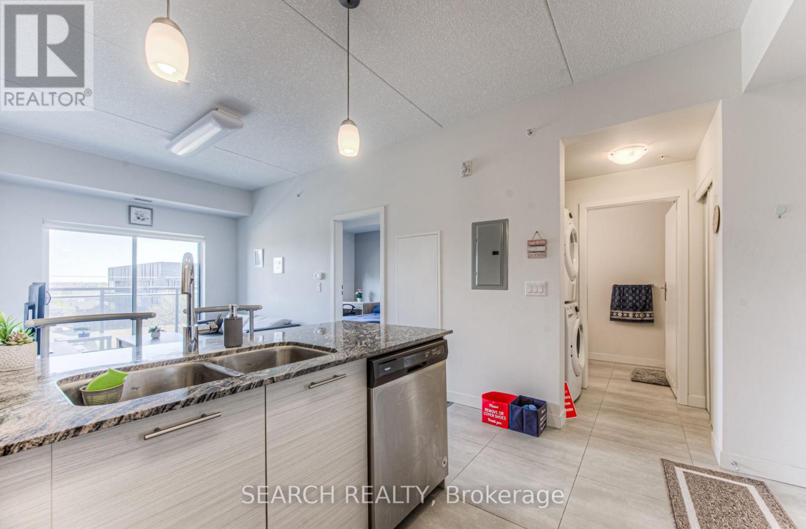 523 - 251 Hemlock Street, Waterloo, Ontario  N2L 0H2 - Photo 9 - X12115265