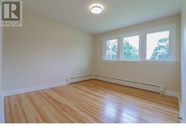 Property at 240C North River Road image 4