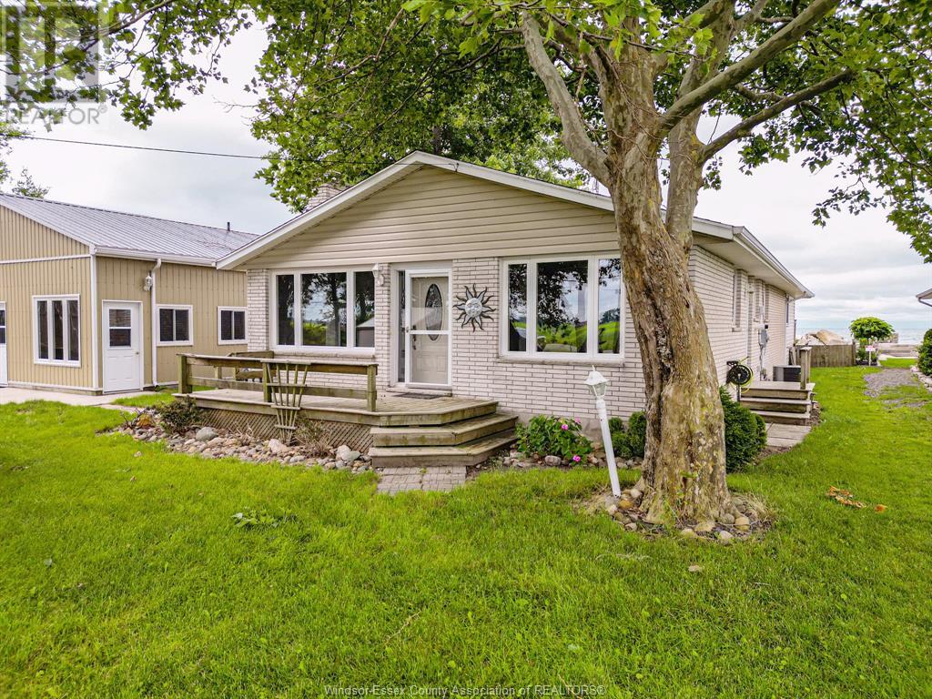 MLS# 25010807: 18240 & 18236 ERIE SHORE DRIVE, Blenheim, Canada