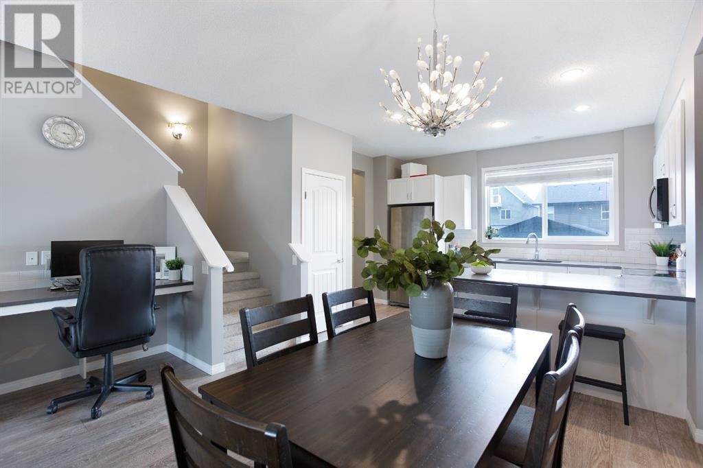 10 Evansborough Crescent Nw, Calgary, Alberta  T3P 0M4 - Photo 6 - A2192504
