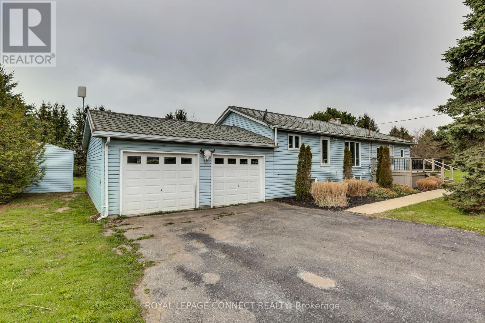35383 Lake Line, Southwold, Ontario  N5L 1J1 - Photo 2 - X12107007