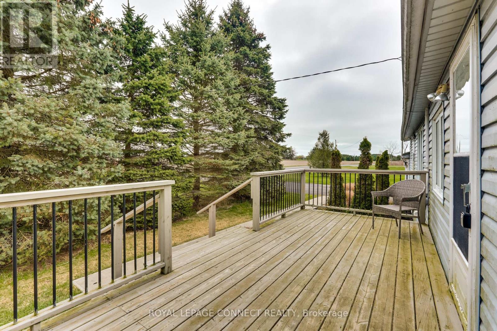 35383 Lake Line, Southwold, Ontario  N5L 1J1 - Photo 6 - X12107007