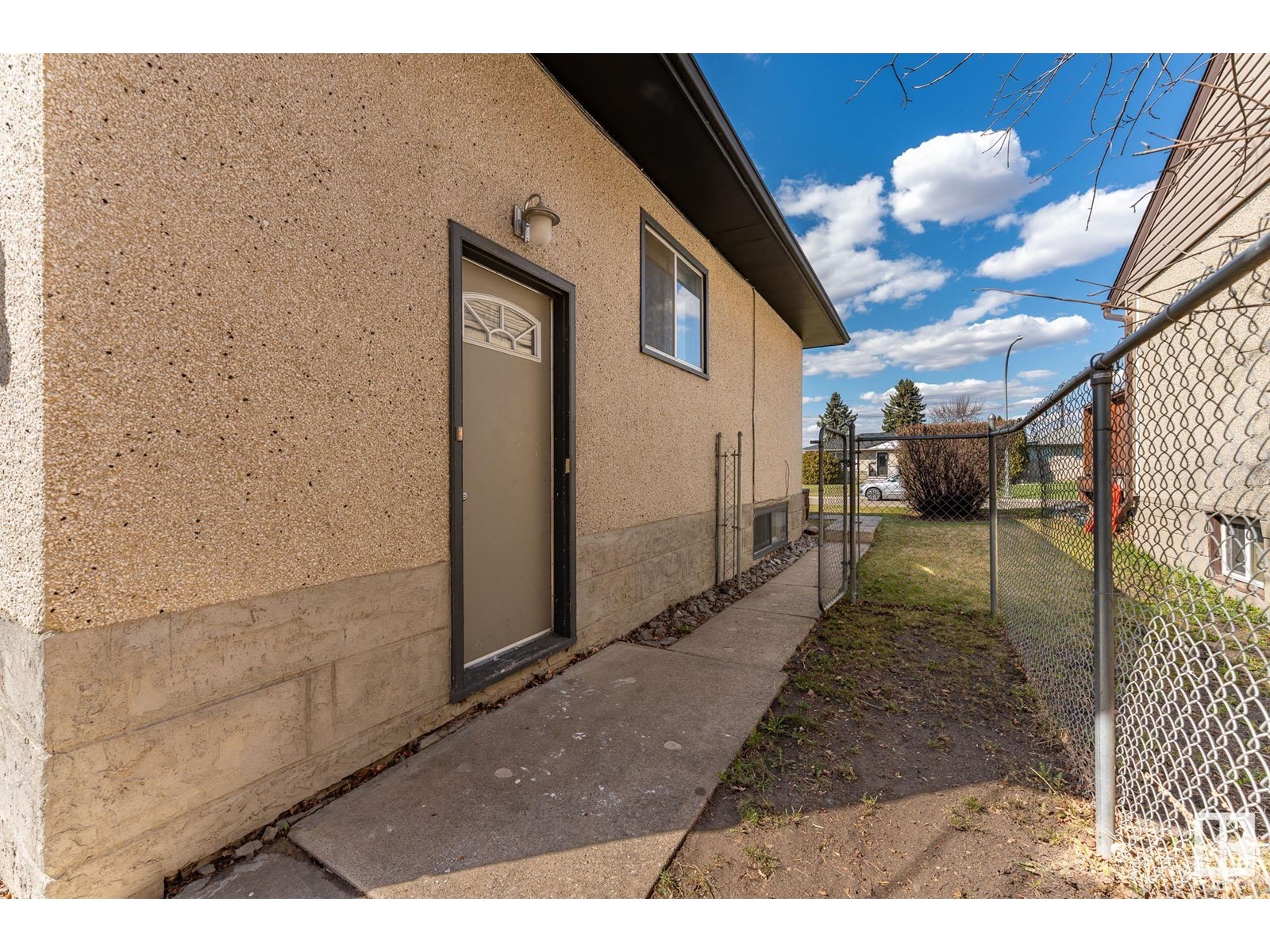 5727 101a Av Nw, Edmonton, Alberta  T6A 0L9 - Photo 10 - E4433601