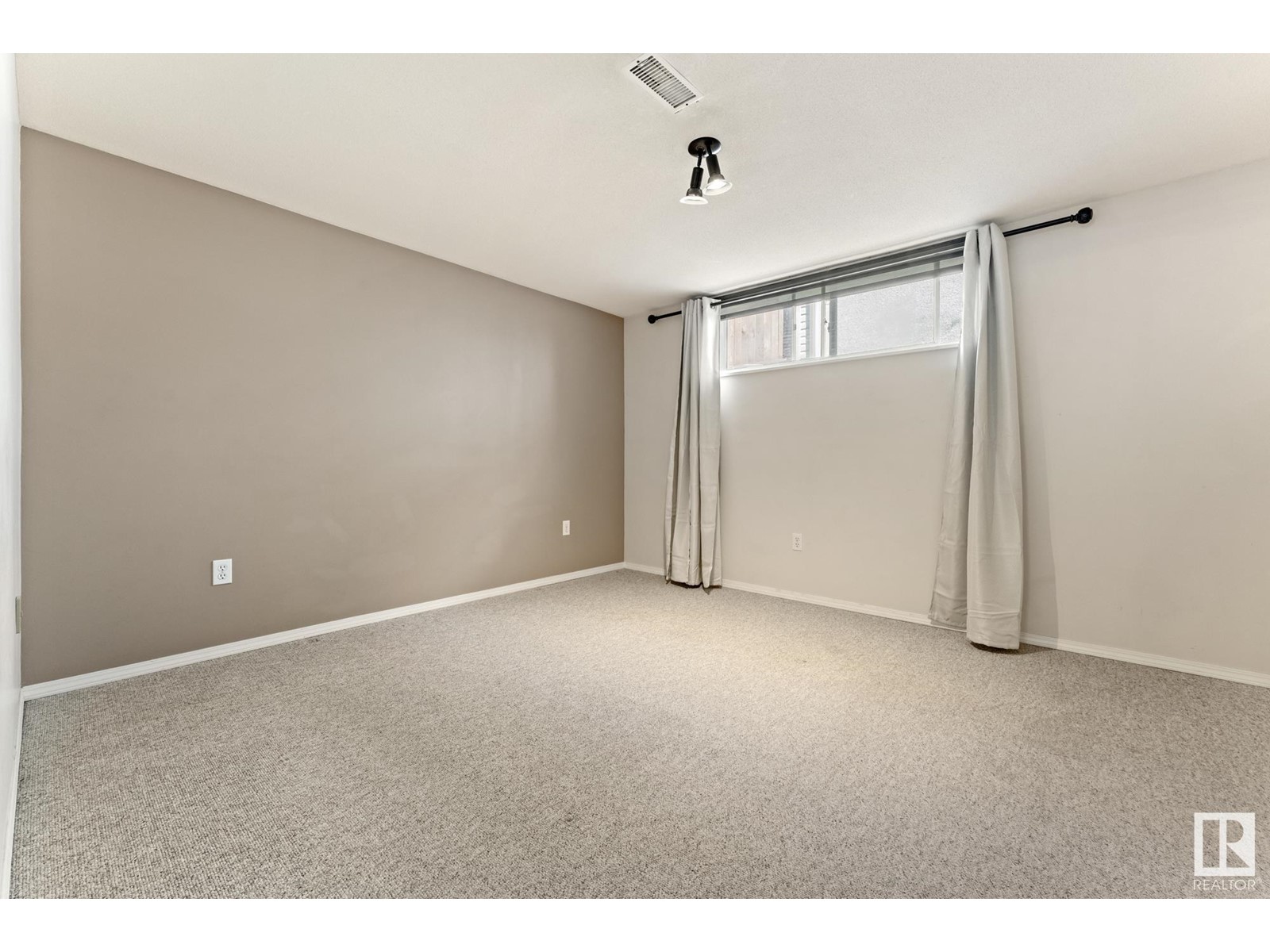 5727 101a Av Nw, Edmonton, Alberta  T6A 0L9 - Photo 47 - E4433601