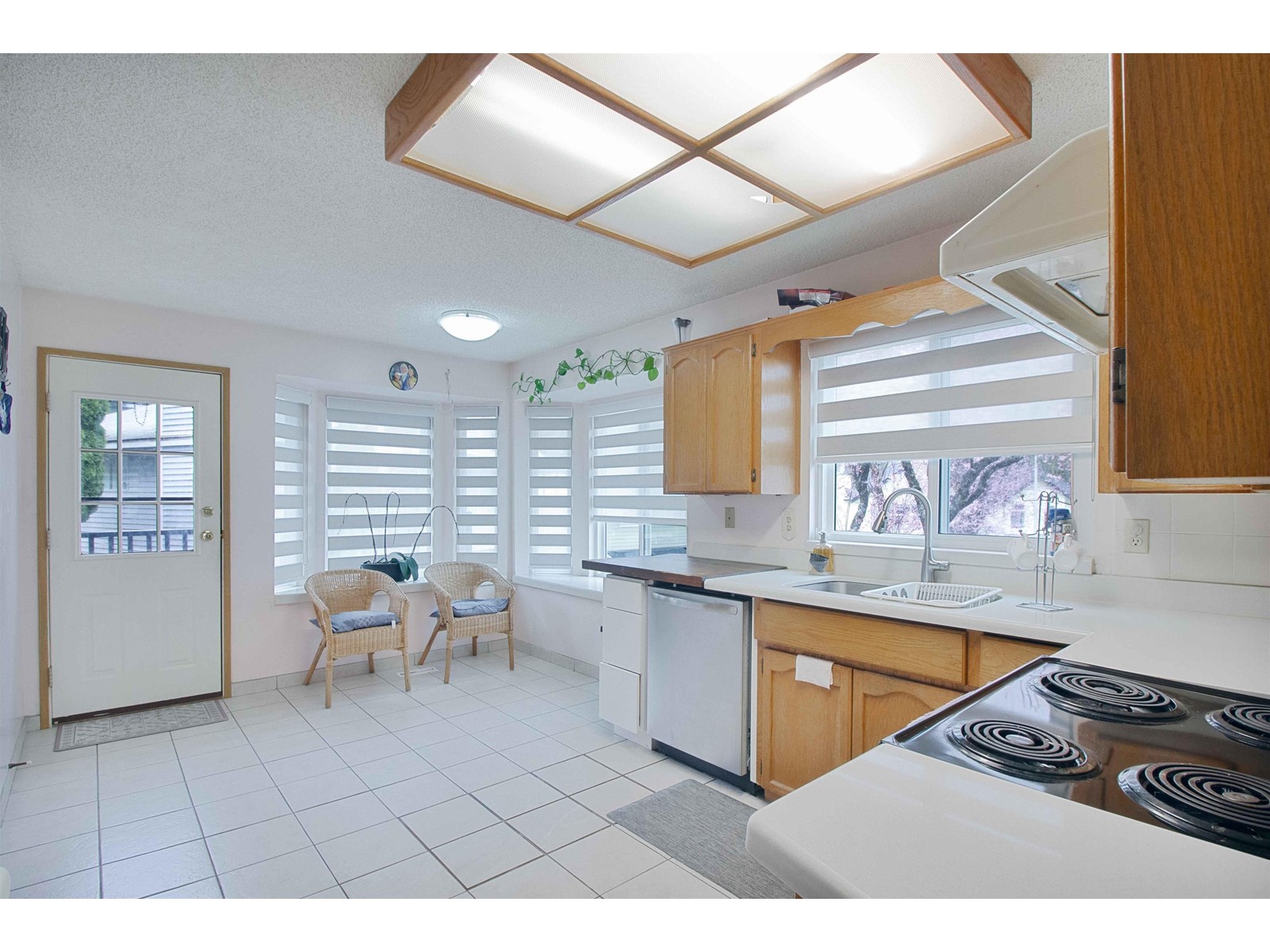 8045 138a Street, Surrey, British Columbia  V3W 9B3 - Photo 9 - R2979732