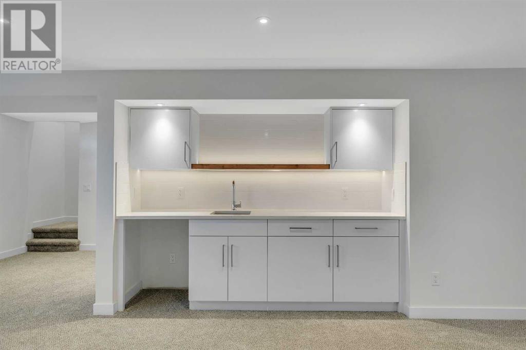 10704 Oakfield Drive Sw, Calgary, Alberta  T2W 2C9 - Photo 26 - A2215504