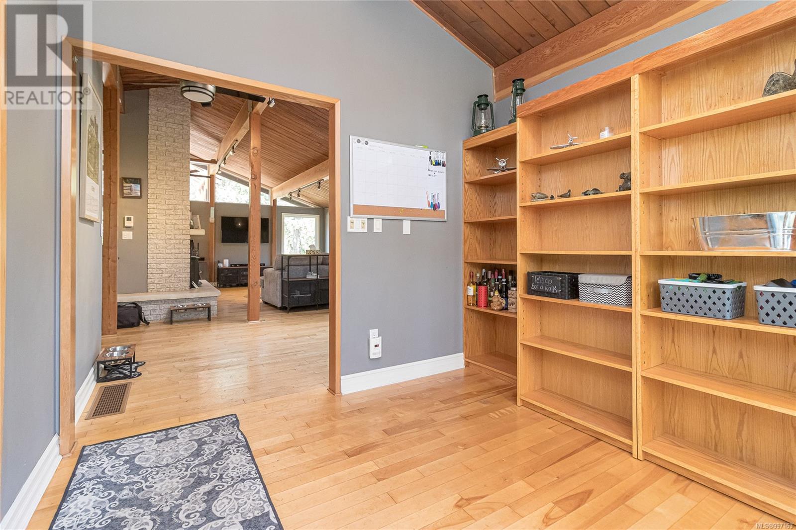 665 Latoria Rd, Colwood, British Columbia  V9C 3A3 - Photo 30 - 997163