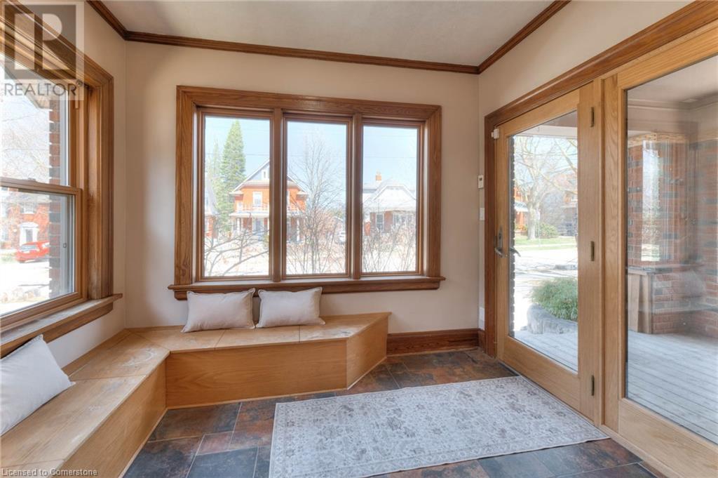 Property at 47 MARY Street image 4