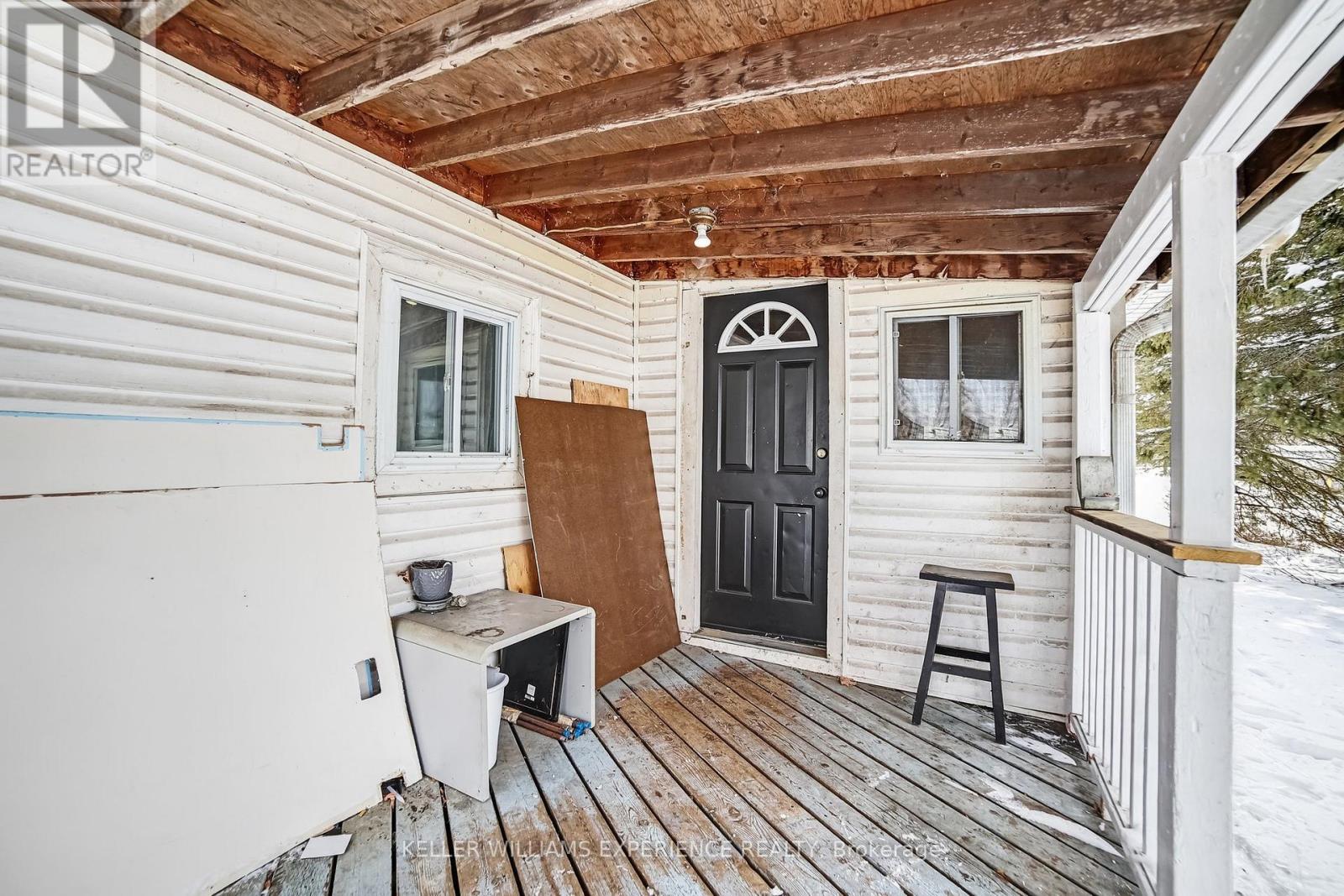 2 East Street, Essa, Ontario  L0M 1B1 - Photo 13 - N12098910
