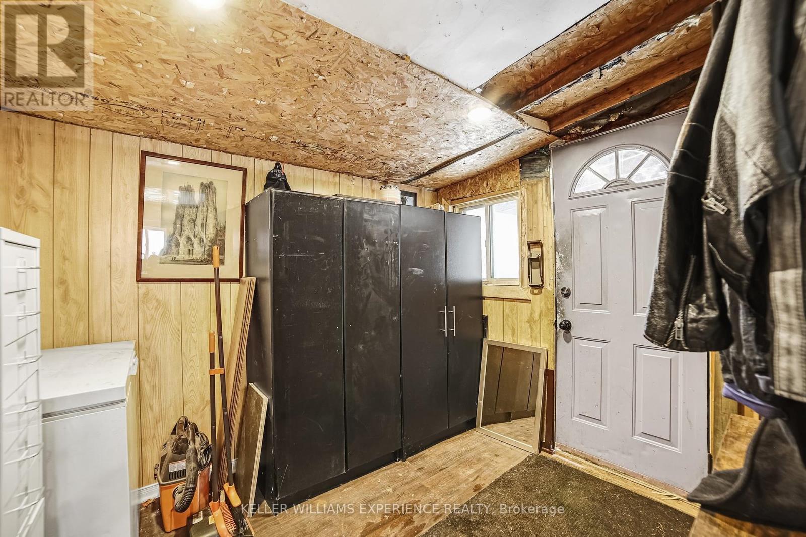 2 East Street, Essa, Ontario  L0M 1B1 - Photo 11 - N12098910