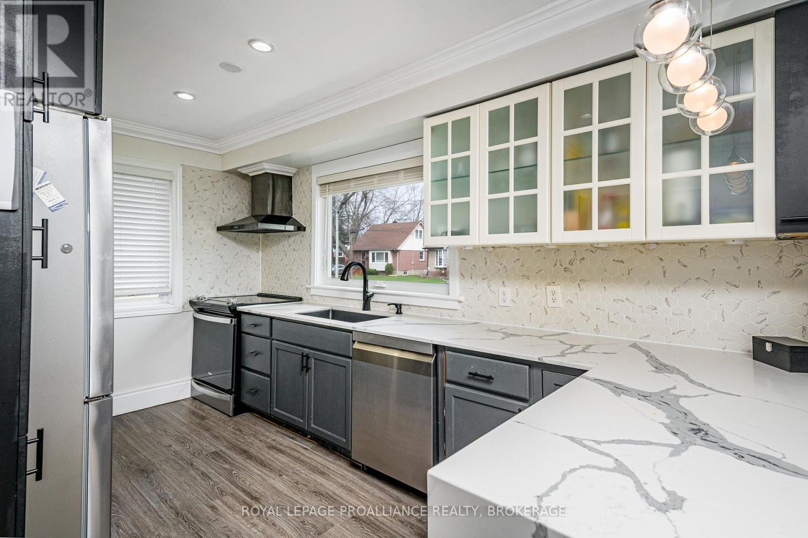 51 Hyde Street, Kingston, Ontario  K7M 4S7 - Photo 4 - X12115763