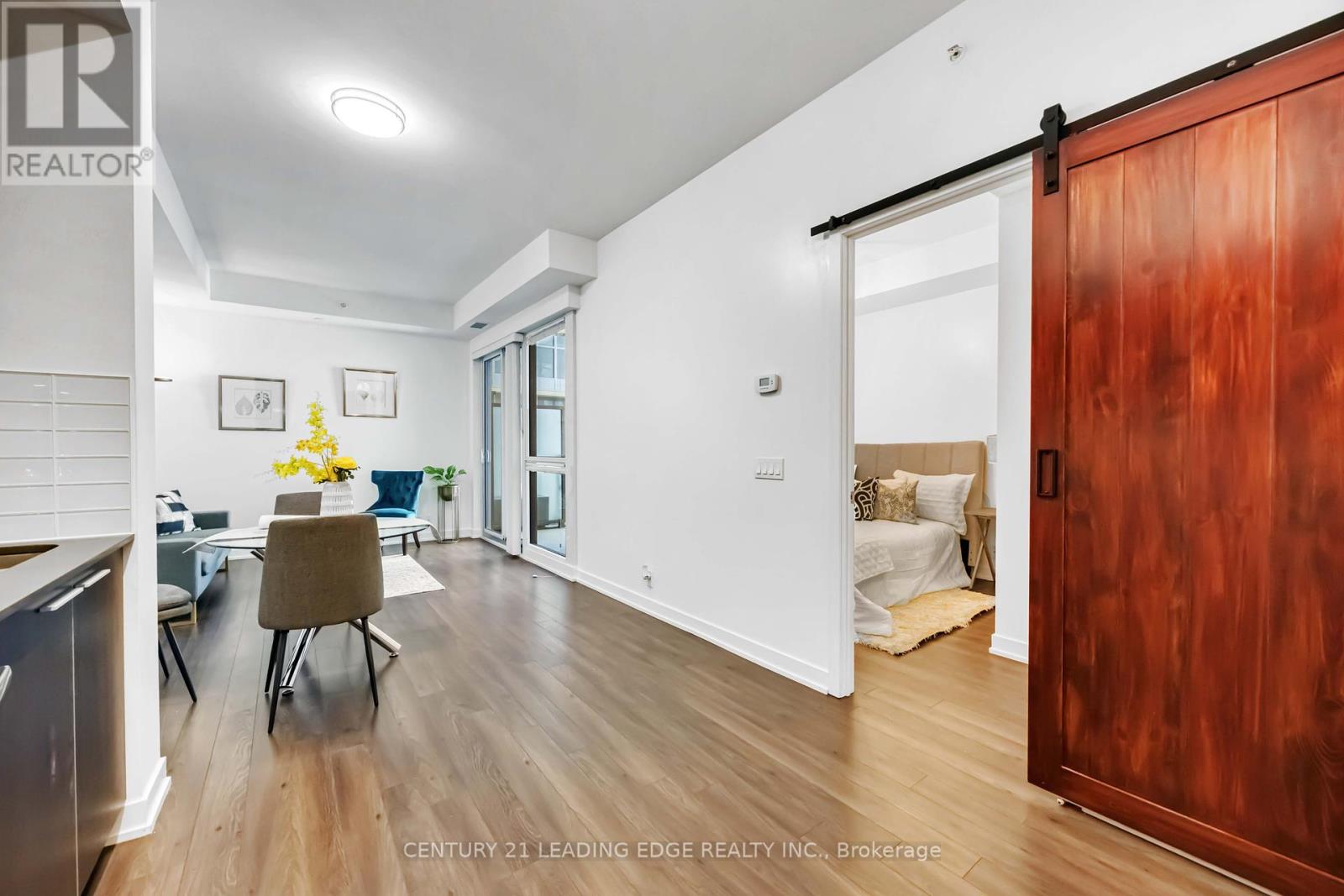 621 - 10 Park Lawn Road, Toronto, Ontario  M8V 0H9 - Photo 9 - W12069088