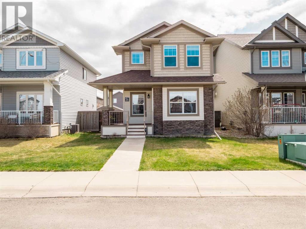 Property at 407 Keystone Chase W image 2
