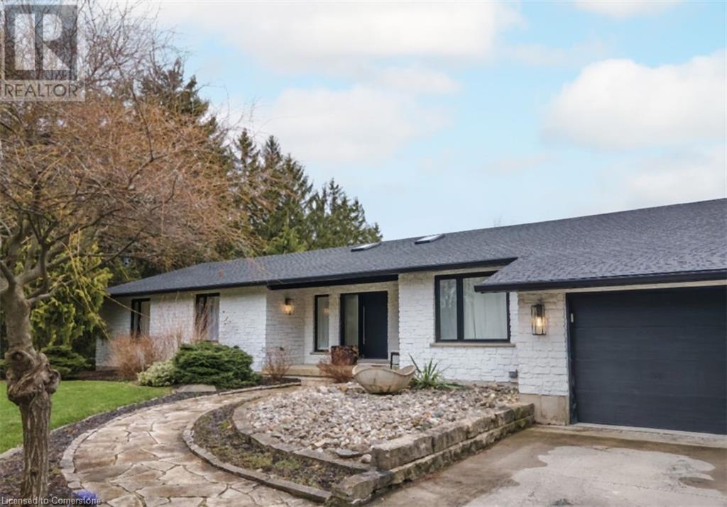 Property at 104 GRANDVIEW Drive image 3