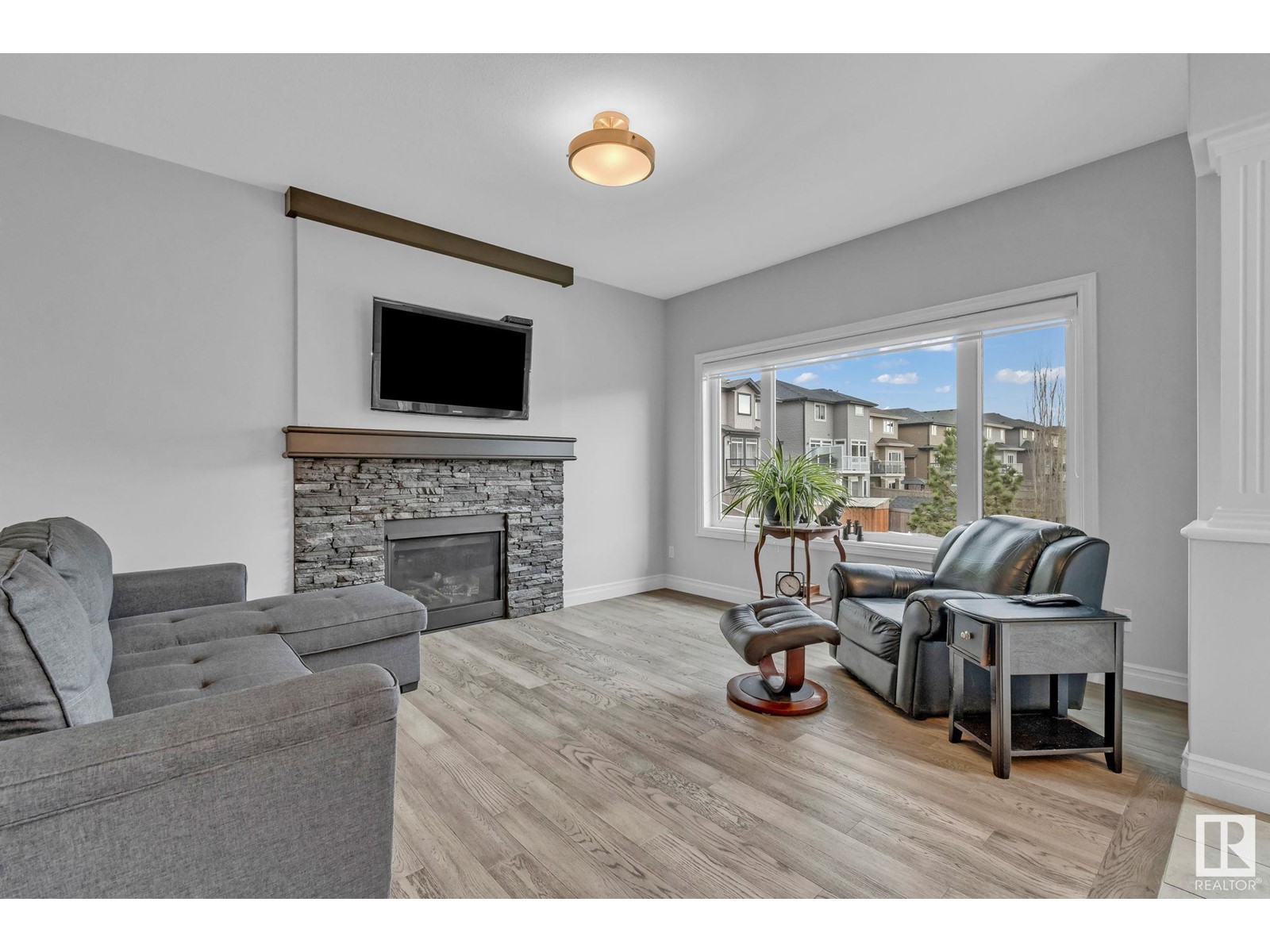 Property at 2048 REDTAIL CM NW NW image 3