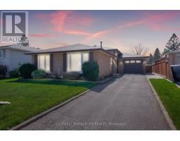 6 LANGEVIN CRESCENT, Toronto, Ontario