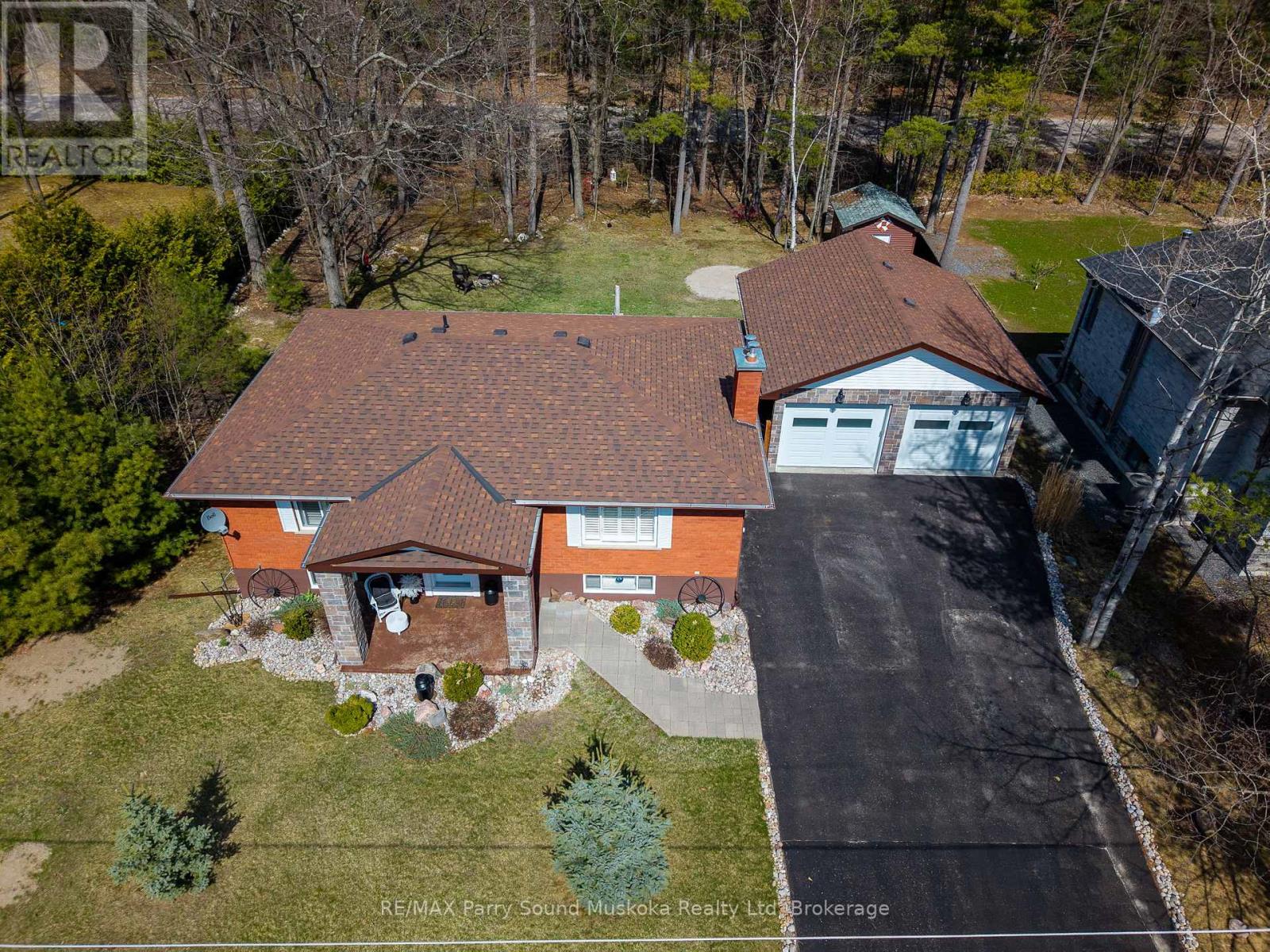 49 Stocco Circle, Tiny, Ontario  L0L 2T0 - Photo 34 - S12115538