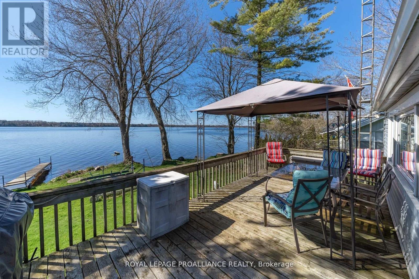 1051 Lakeside Drive, Prince Edward County (Ameliasburg Ward), Ontario  K0K 1T0 - Photo 22 - X12115639