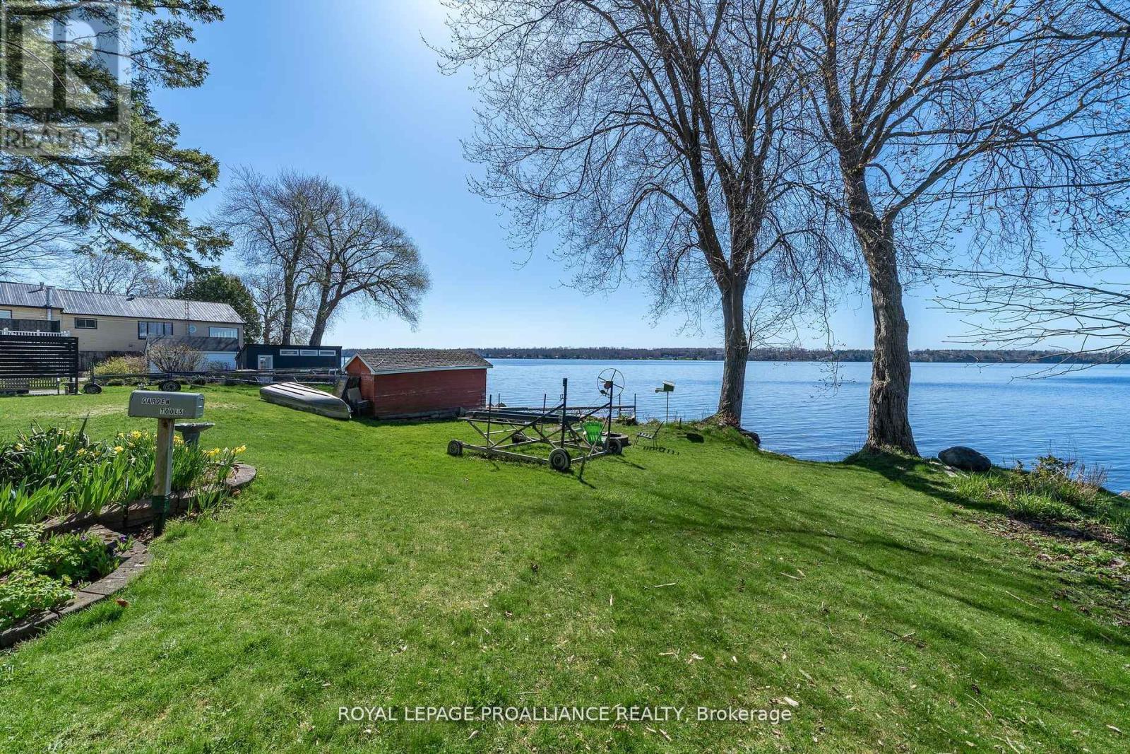 1051 Lakeside Drive, Prince Edward County (Ameliasburg Ward), Ontario  K0K 1T0 - Photo 29 - X12115639