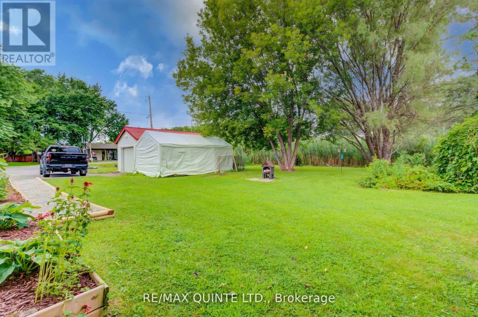 7 Bayview Drive, Quinte West, Ontario  K8V 5P5 - Photo 39 - X12115741