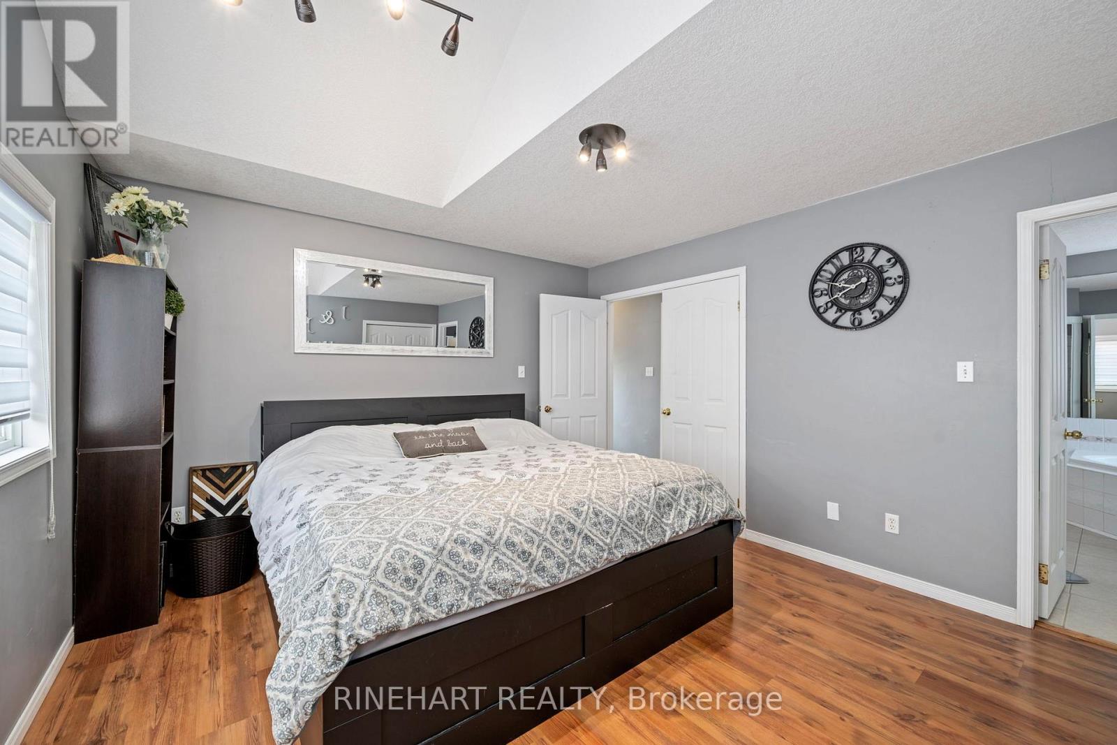 881 Railton Avenue, London East, Ontario  N5V 4W3 - Photo 15 - X12115732
