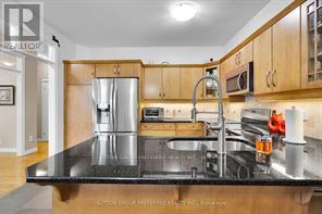 Photo 13 of 49 for 6517 Beattie Street
