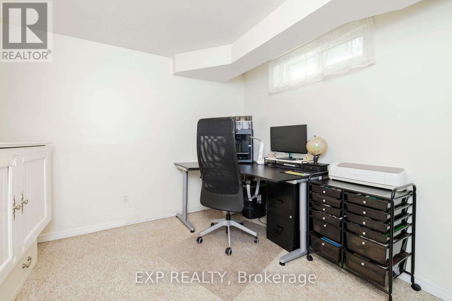 1465 Bradshaw Crescent, Ottawa, Ontario  K1B 5G1 - Photo 42 - X12115536