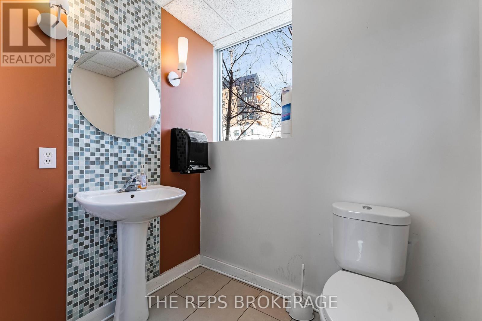 43-45 Eccles Street W, Ottawa, Ontario  K1R 6S3 - Photo 25 - X12115632