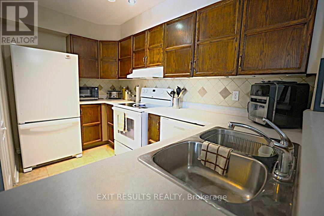 110 - 1825 Marsala Crescent, Ottawa, Ontario  K4A 2E7 - Photo 4 - X12115655