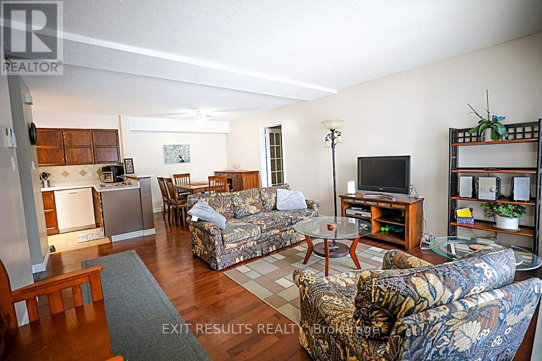 110 - 1825 Marsala Crescent, Ottawa, Ontario  K4A 2E7 - Photo 8 - X12115655