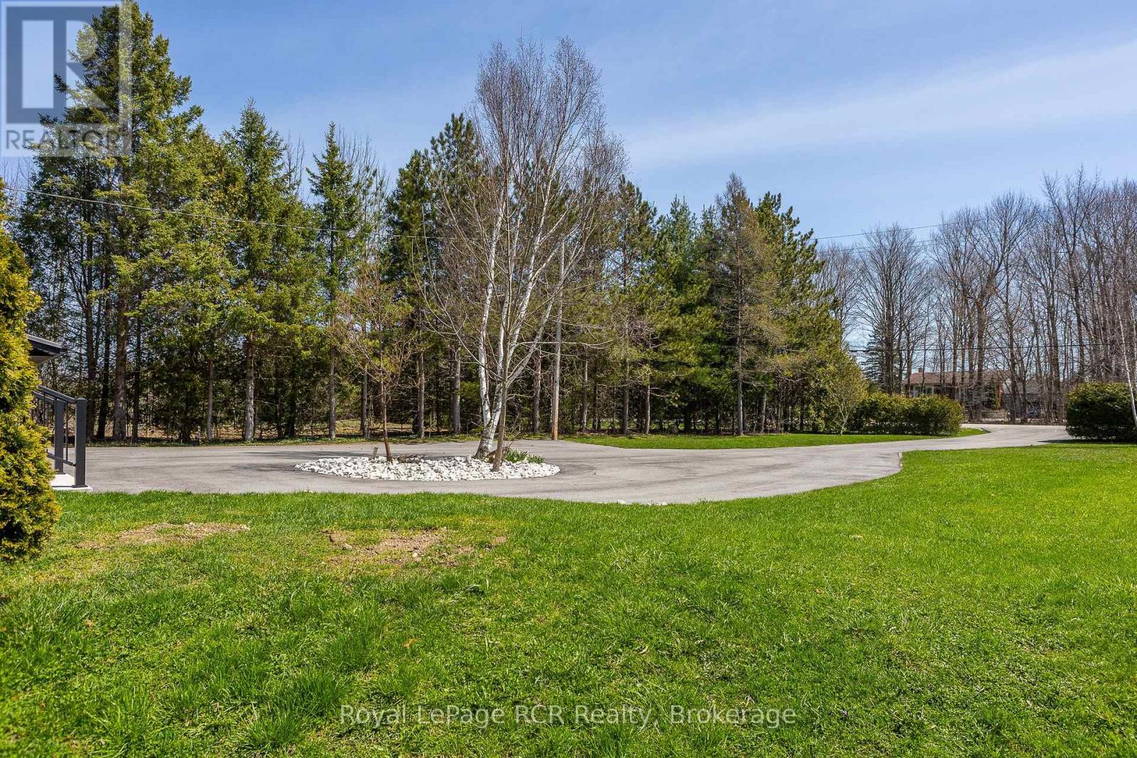 126 West Street, Georgian Bluffs, Ontario  N4K 5N7 - Photo 39 - X12115560