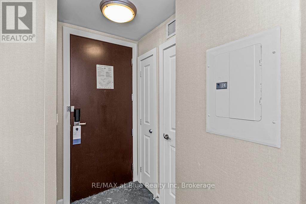 315 - 220 Gord Canning Drive, Blue Mountains, Ontario  L9Y 0V2 - Photo 12 - X12115720