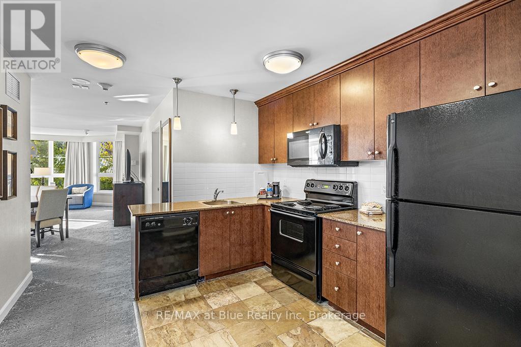 315 - 220 Gord Canning Drive, Blue Mountains, Ontario  L9Y 0V2 - Photo 13 - X12115720