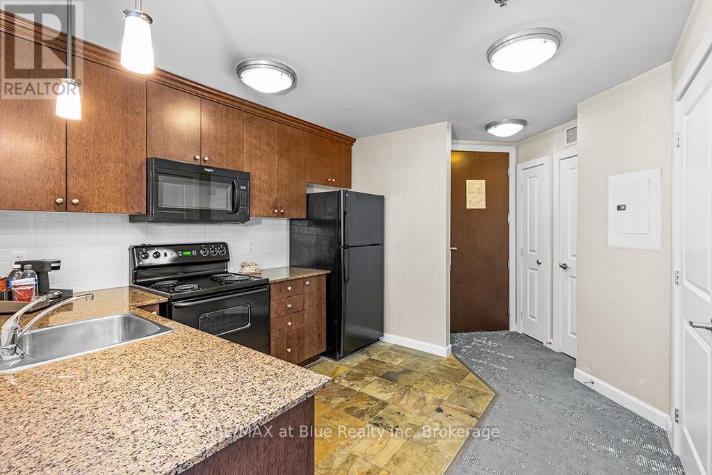 315 - 220 Gord Canning Drive, Blue Mountains, Ontario  L9Y 0V2 - Photo 14 - X12115720