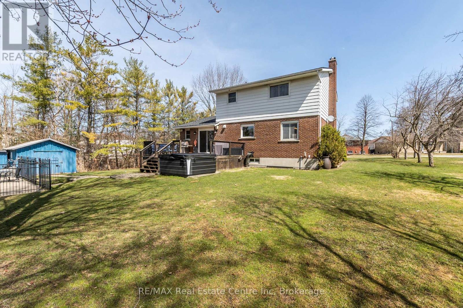 68 Hillview Drive, Wilmot, Ontario  N3A 2V3 - Photo 35 - X12115748