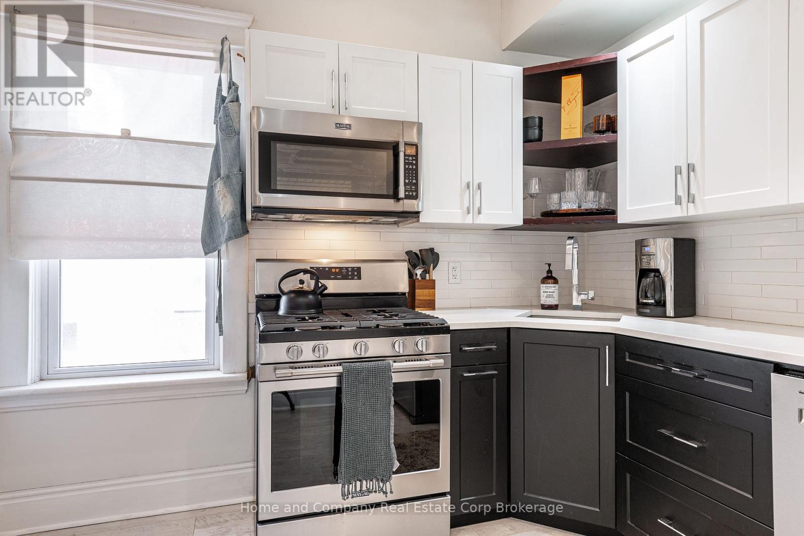 168 Huron Street, Stratford, Ontario  N5A 5S8 - Photo 8 - X12115837