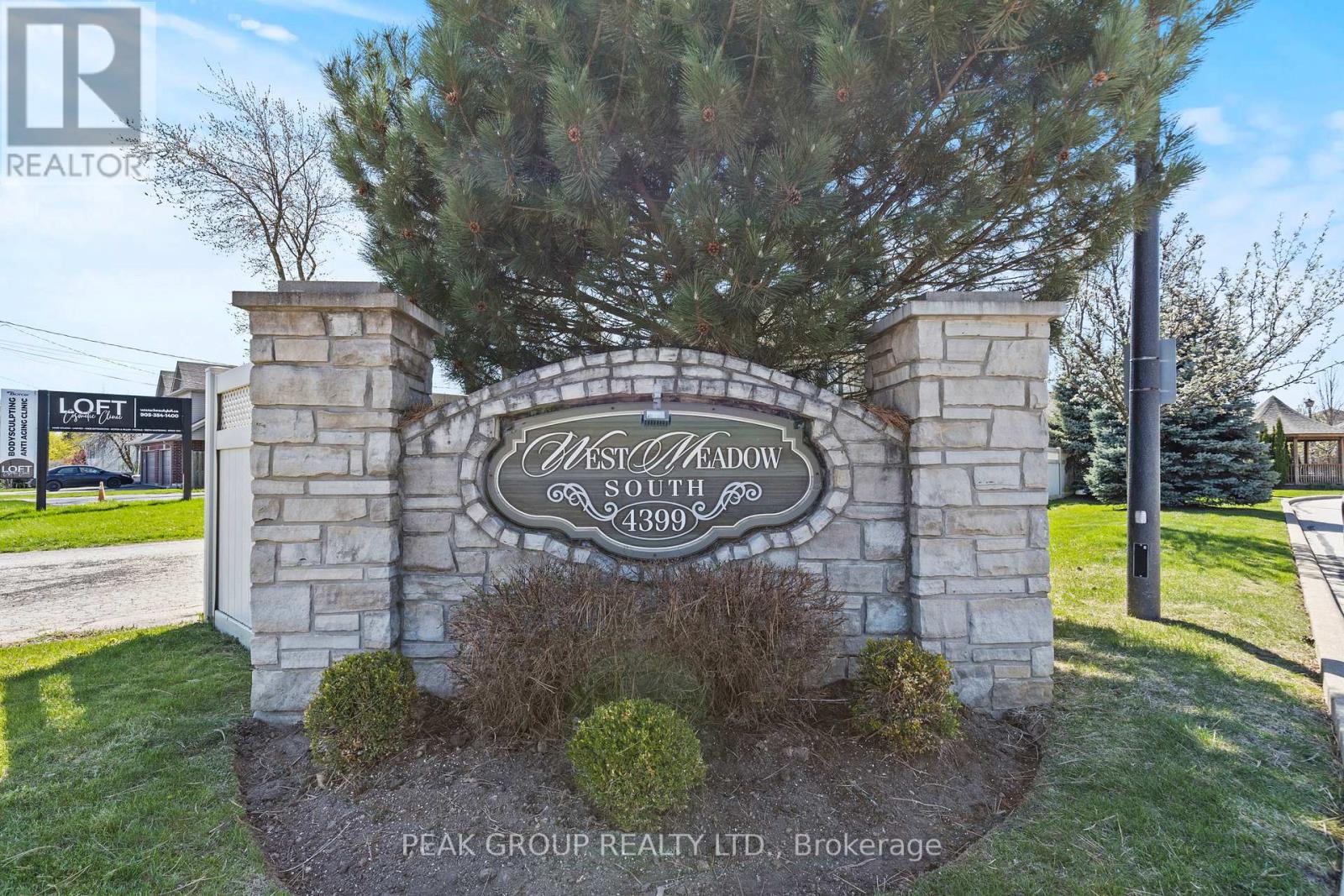Property at 20 - 4399 MONTROSE ROAD image 2