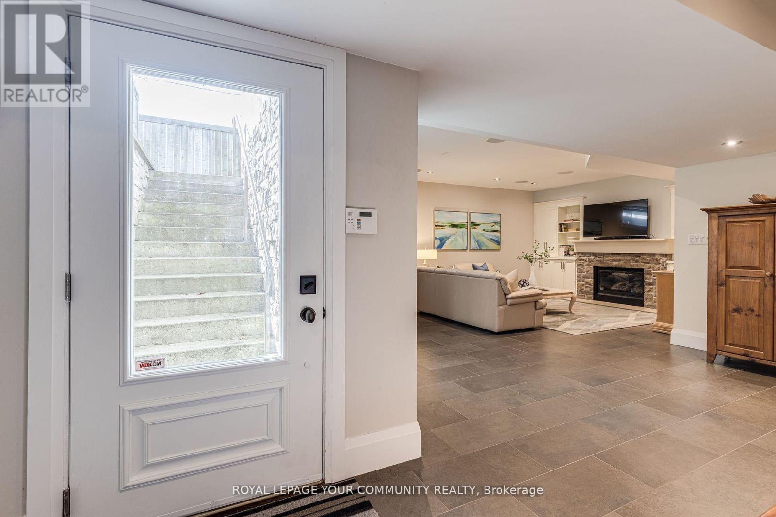 7 Buttonville Crescent E, Markham, Ontario  L3R 0J9 - Photo 42 - N12098402