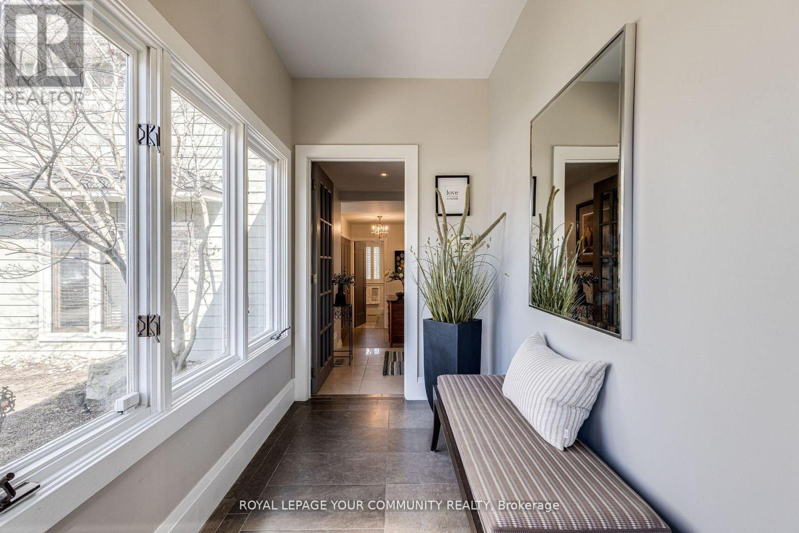 7 Buttonville Crescent E, Markham, Ontario  L3R 0J9 - Photo 7 - N12098402