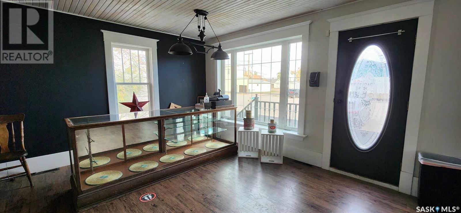 Property at 207 Royal STREET image 5