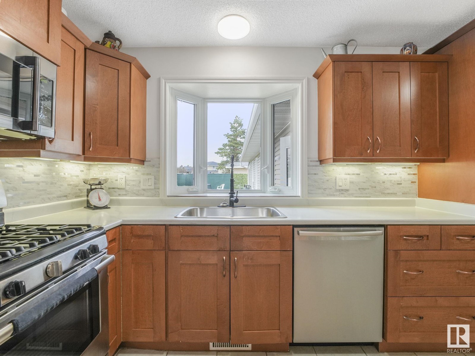 11072 165 Av Nw, Edmonton, Alberta  T5X 2C1 - Photo 47 - E4433638