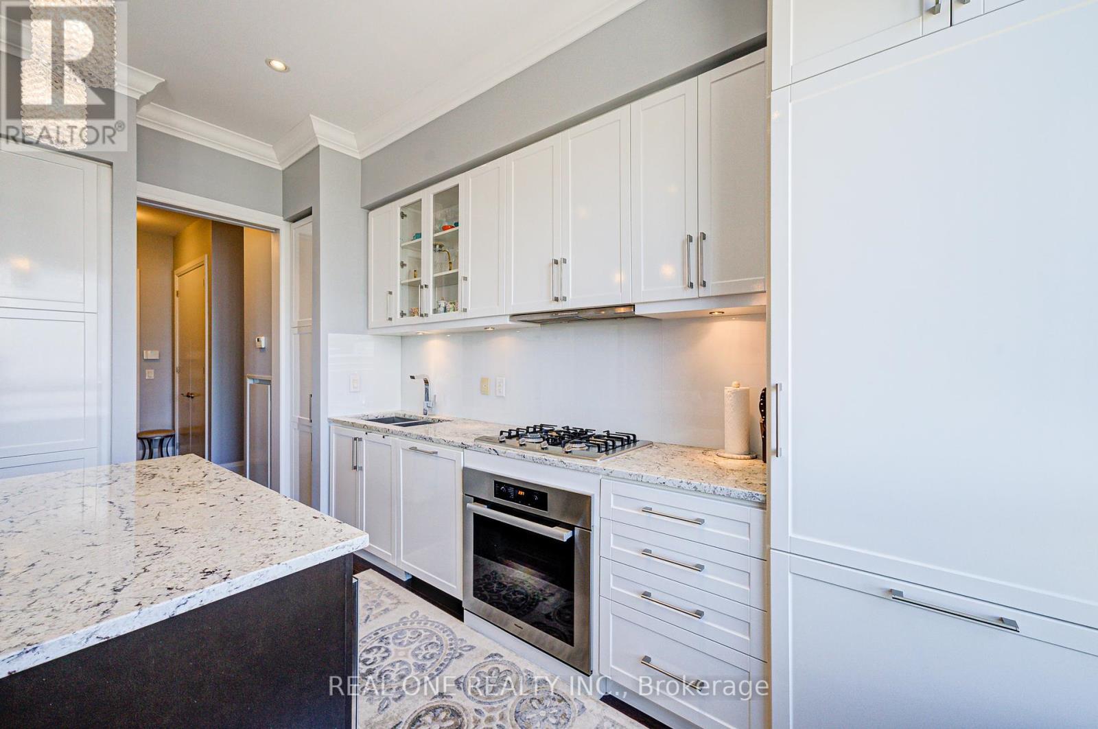 Ph701 - 21 Clairtrell Road, Toronto, Ontario  M2N 5J7 - Photo 20 - C12115441