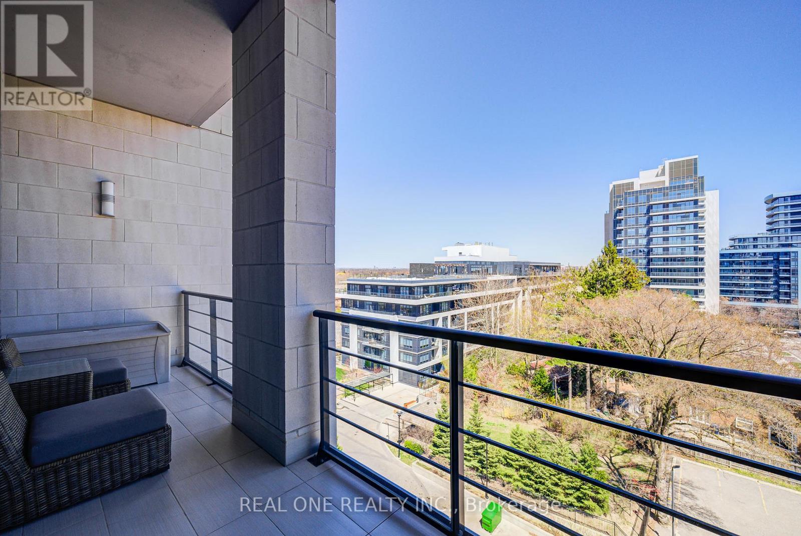 Ph701 - 21 Clairtrell Road, Toronto, Ontario  M2N 5J7 - Photo 32 - C12115441