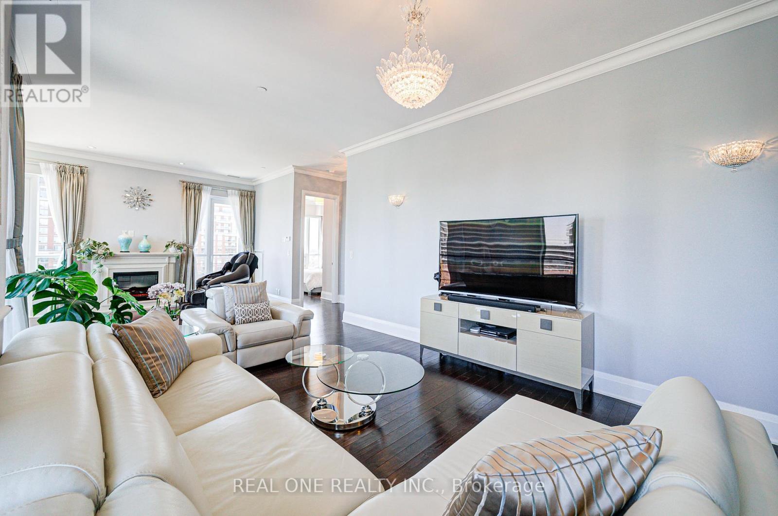 Ph701 - 21 Clairtrell Road, Toronto, Ontario  M2N 5J7 - Photo 9 - C12115441