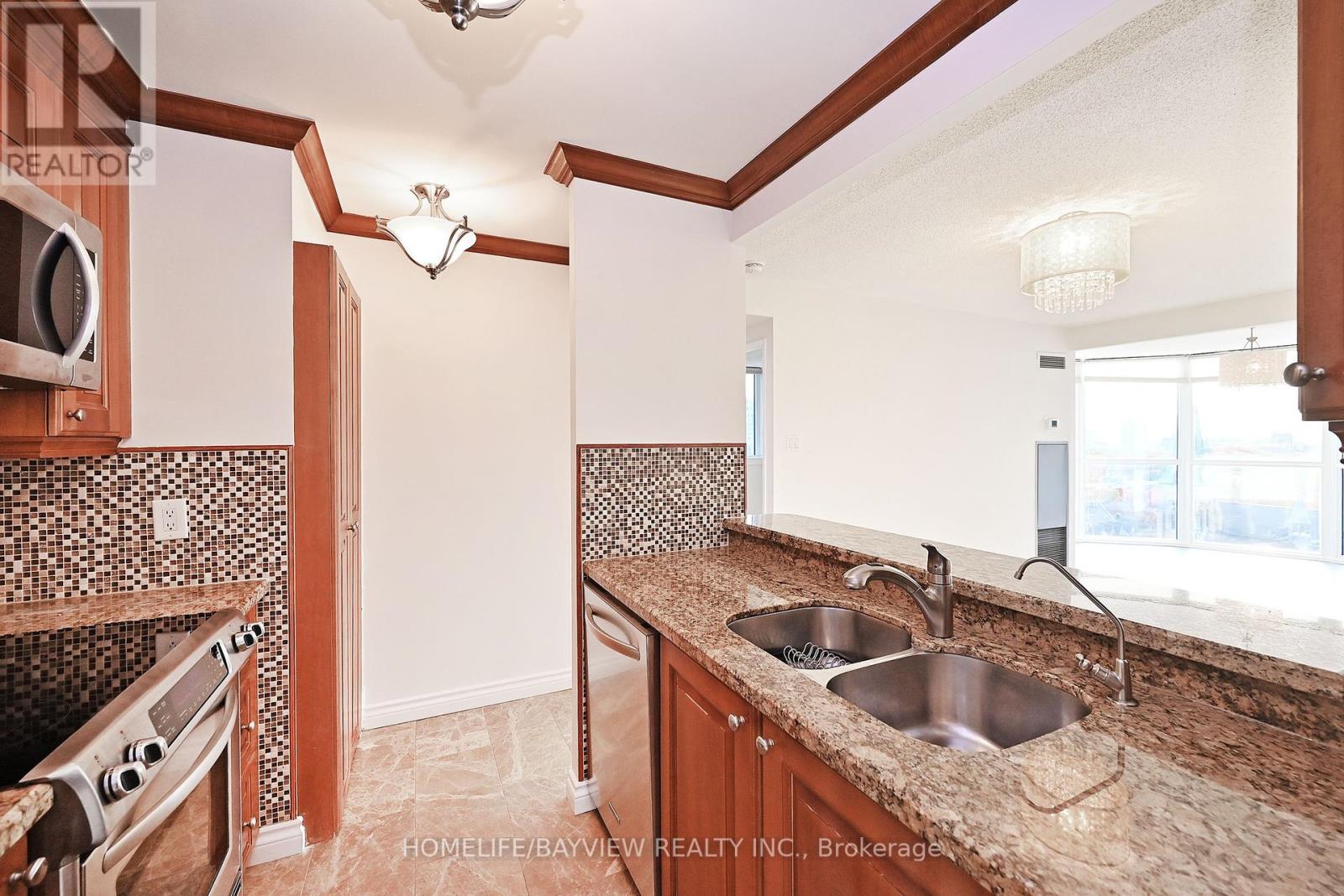 1111 - 1055 Bay Street, Toronto, Ontario  M5S 3A3 - Photo 22 - C12115457