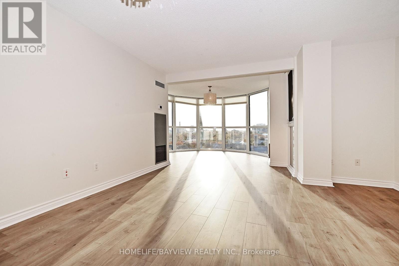 1111 - 1055 Bay Street, Toronto, Ontario  M5S 3A3 - Photo 8 - C12115457